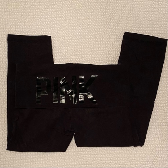 Victoria’s Secret | Pink | cropped yoga leggings - Picture 3 of 5